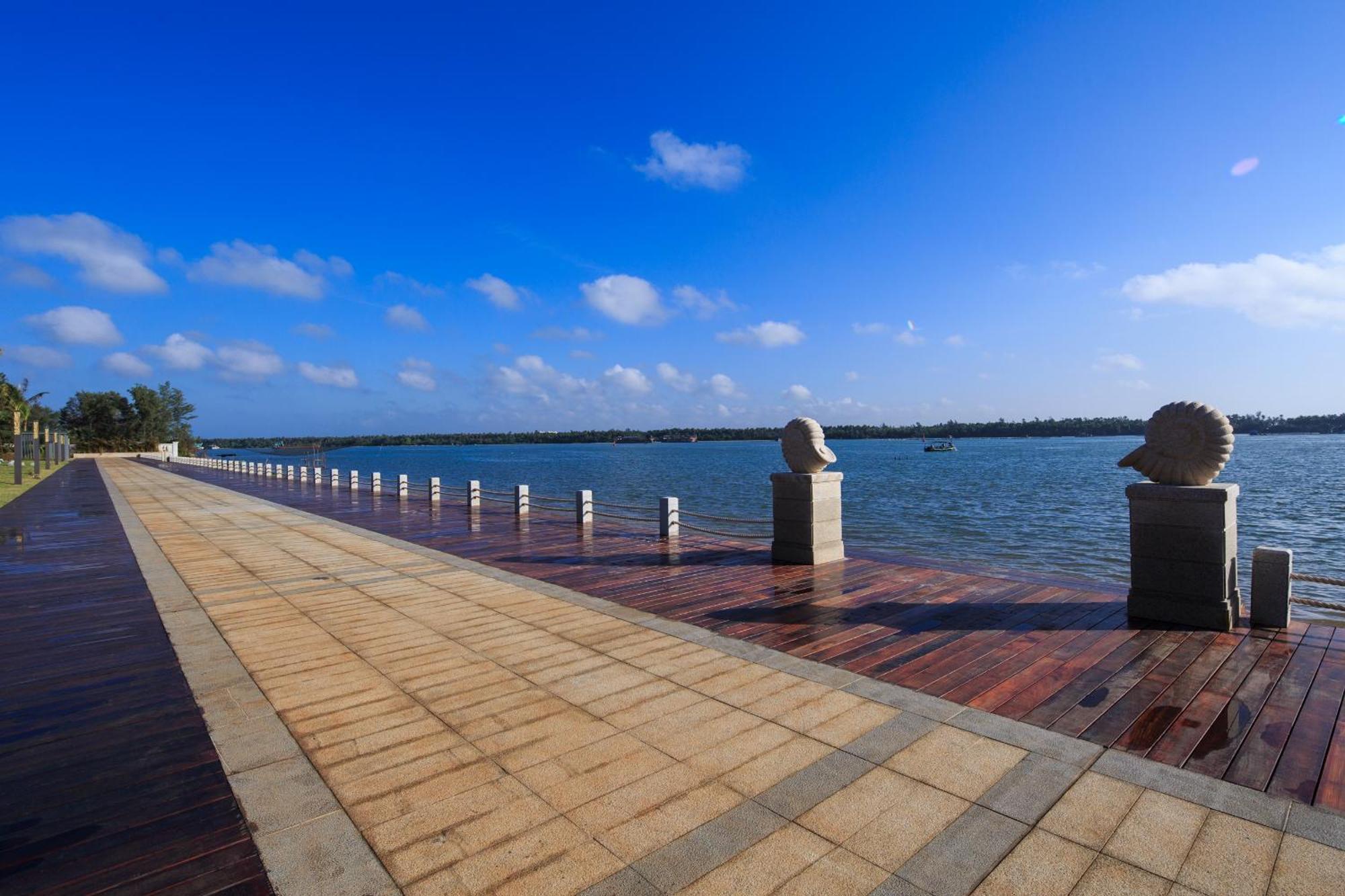 Wyndham Grand Plaza Royale Wenchang Exteriér fotografie