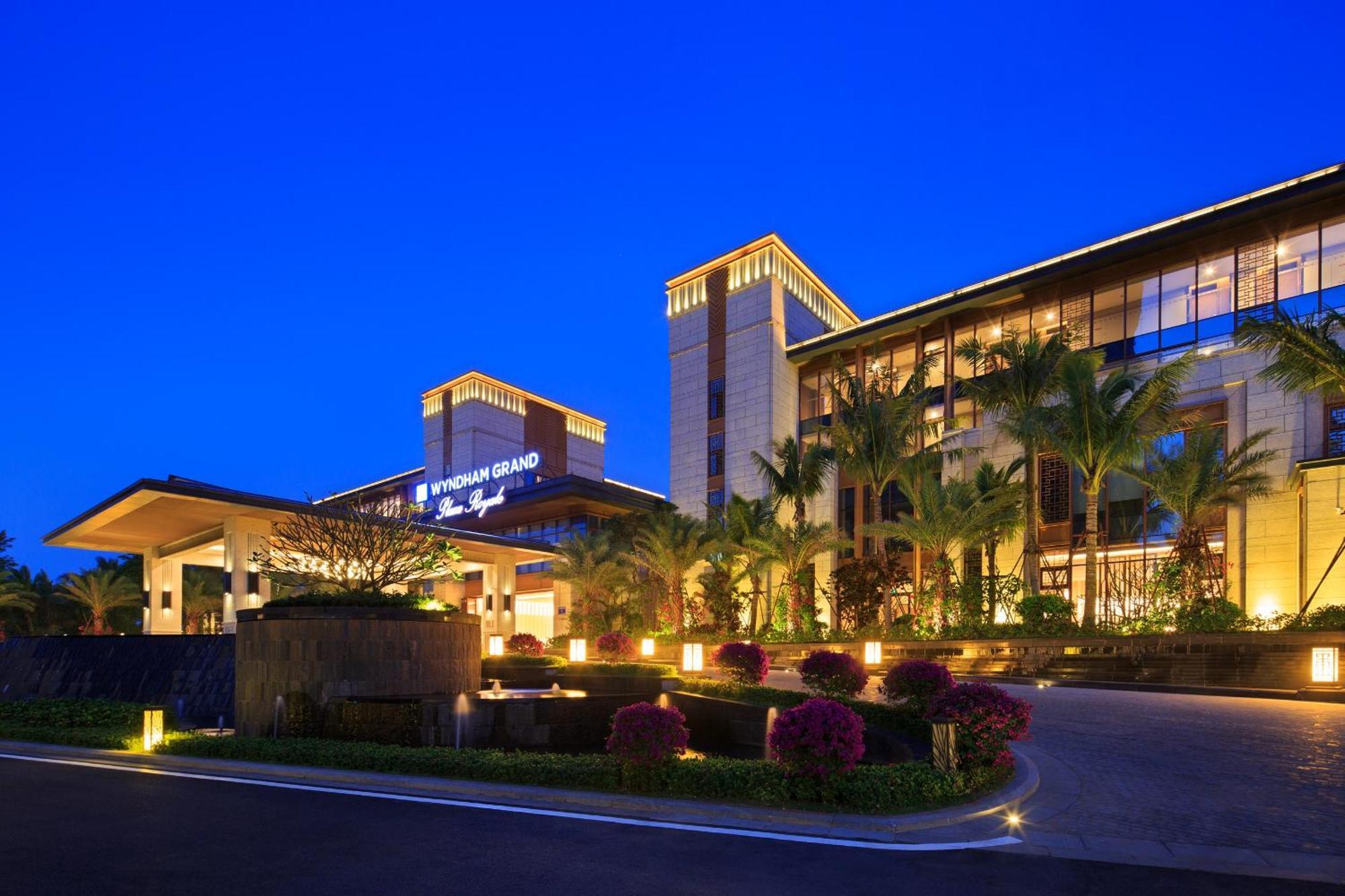 Wyndham Grand Plaza Royale Wenchang Exteriér fotografie